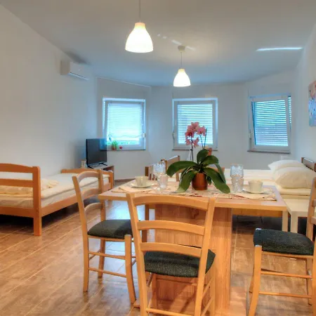 Apartmani Matko Zadar Zewnętrze zdjęcie
